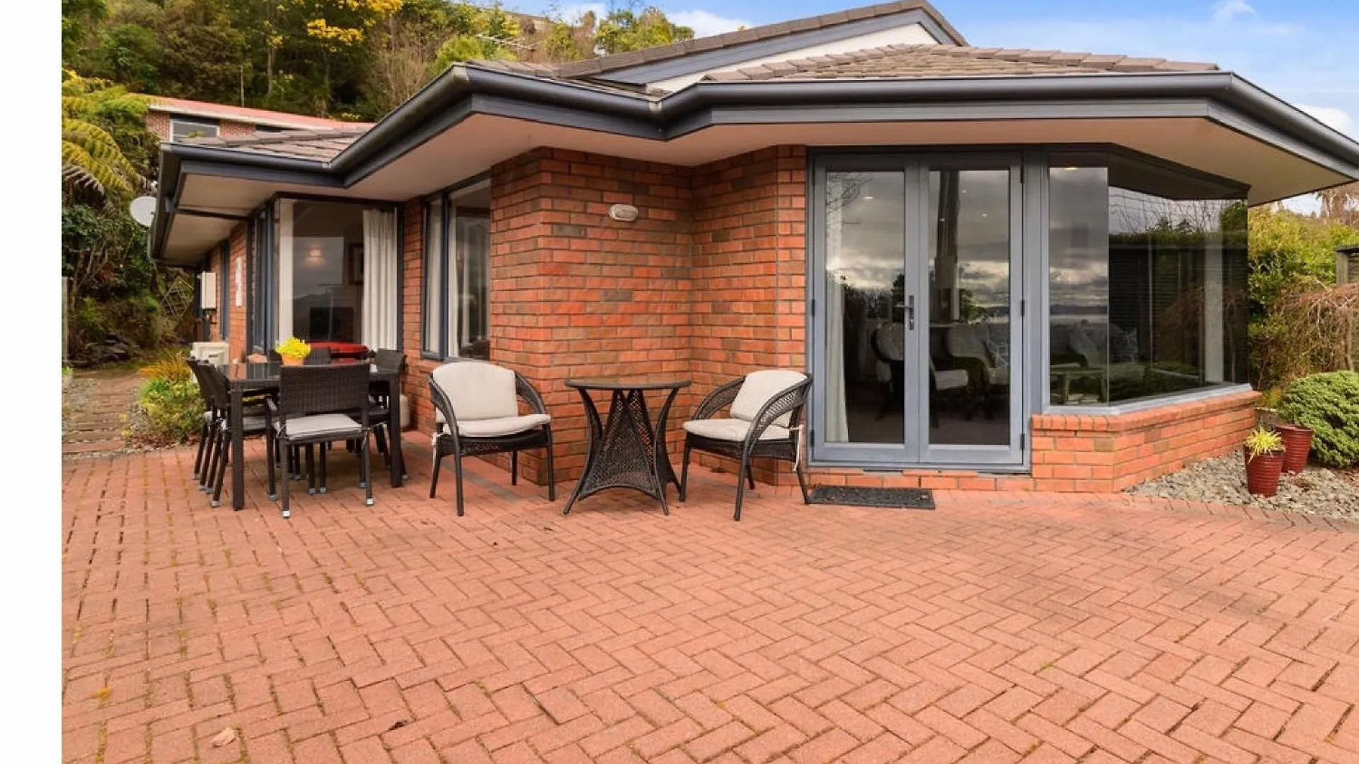 3 Bedroom Home Tranquil Views Rotorua Nova Zelândia