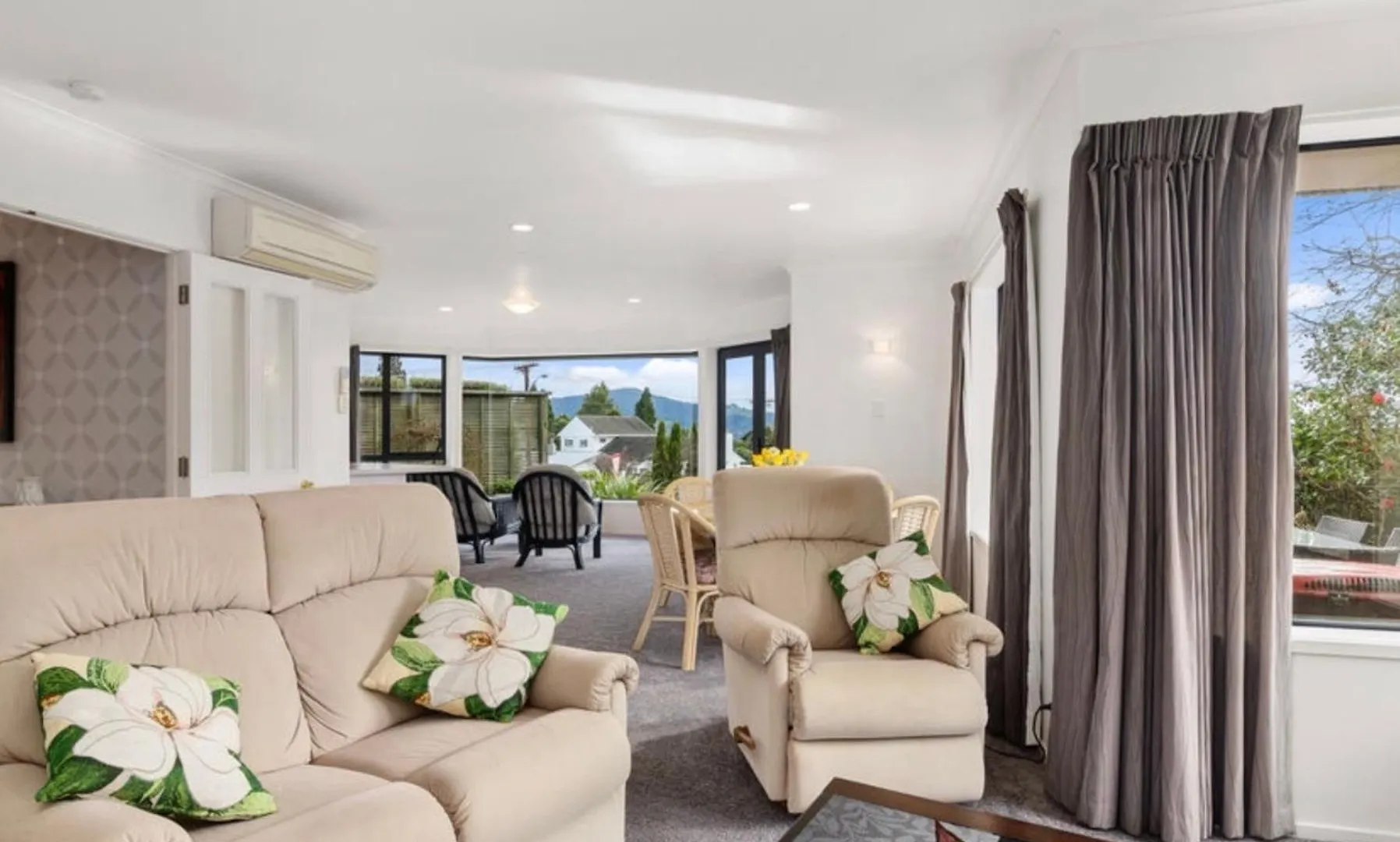 3 Bedroom Home Tranquil Views Rotorua